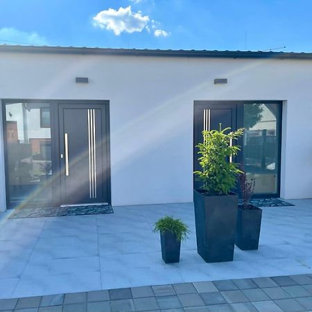 M.F. Apartment Znojmo Ngoại thất bức ảnh